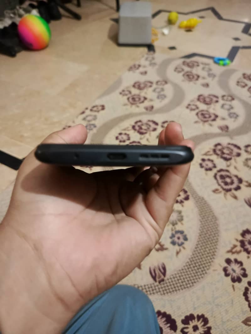 POCO M3 4/64 GB with 22.5 watt Orginal Charger 5