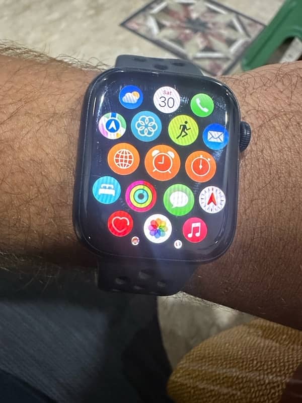 Apple smart watch series 7 1