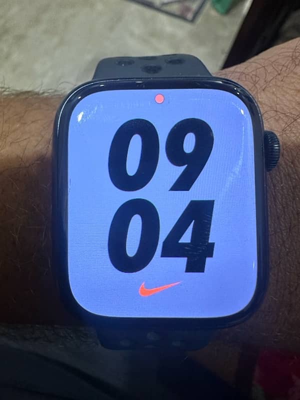 Apple smart watch series 7 4