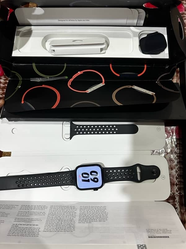 Apple smart watch series 7 10