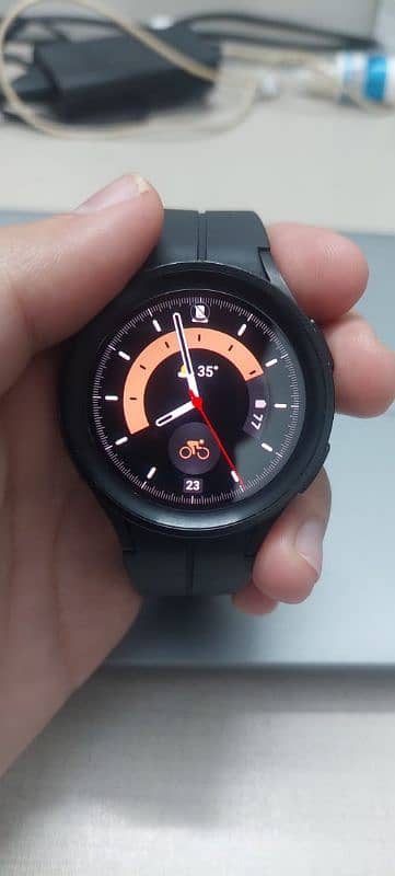 Samsung watch 5 pro 45MM 1