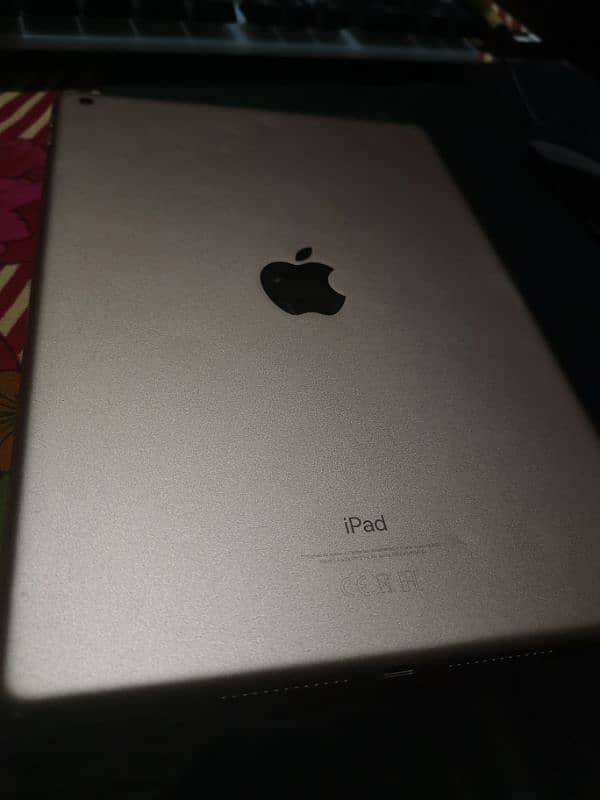 Apple ipad 8th generation 0