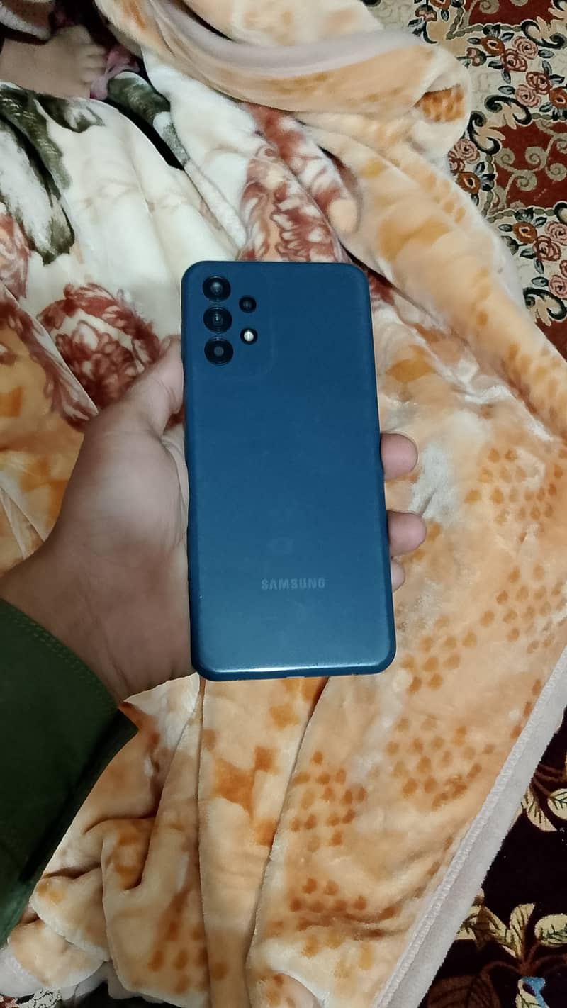 Samsung A13 4 64 0