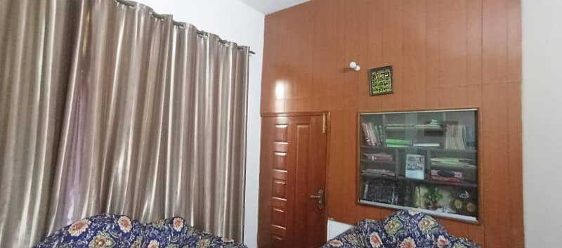 Cantt, 1 Kanal Upper Portion For Rent Gulberg Upper Mall Garden Town Shadman Gor Zaman park Lahore 18