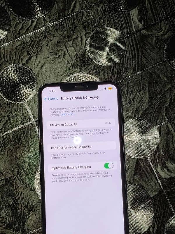 iPhone Xs max Water pack condition 10/8.5 Price 65 k  urgent sell 4