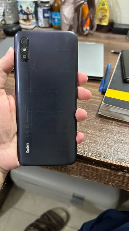 Xiaomi Red 9A - 10/10. with box and original charger 2