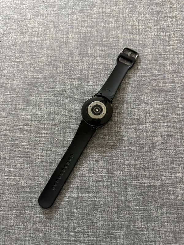 SAMSUNG WATCH 4 44mm 1