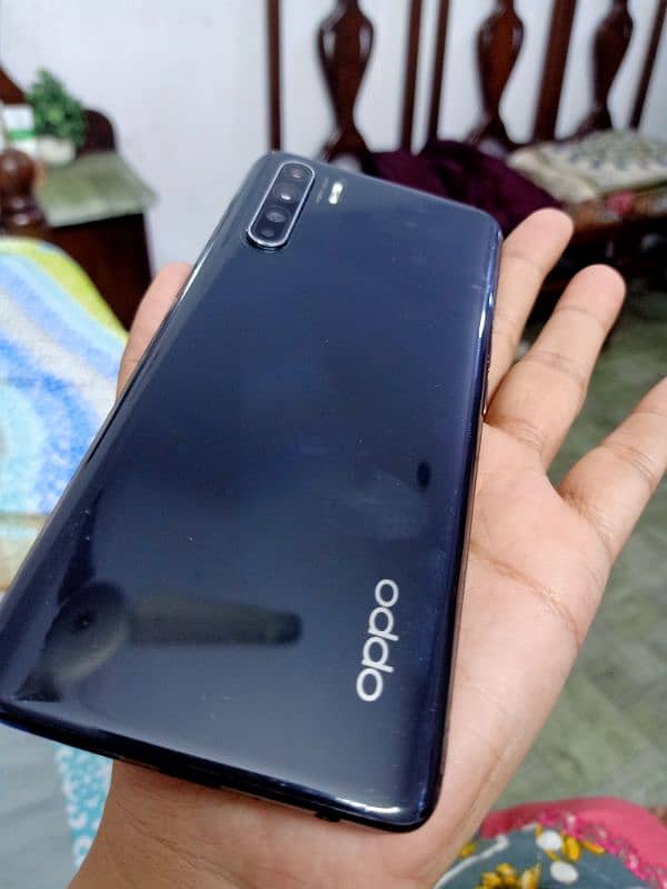 oppo Reno 3 8/128 gb mobile 10/10 condition 0