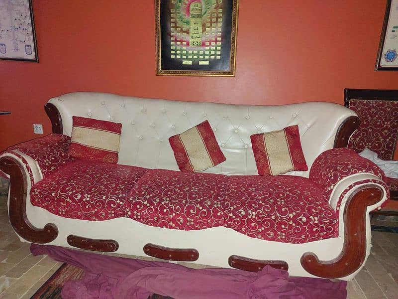 7 Seater Sofa Set For Sell In Good Condition 0