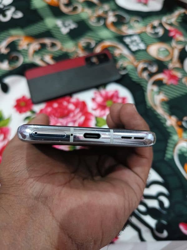 one plus 9 pro 12 gb 256 gb PTA Approved 10/10 Condition 3