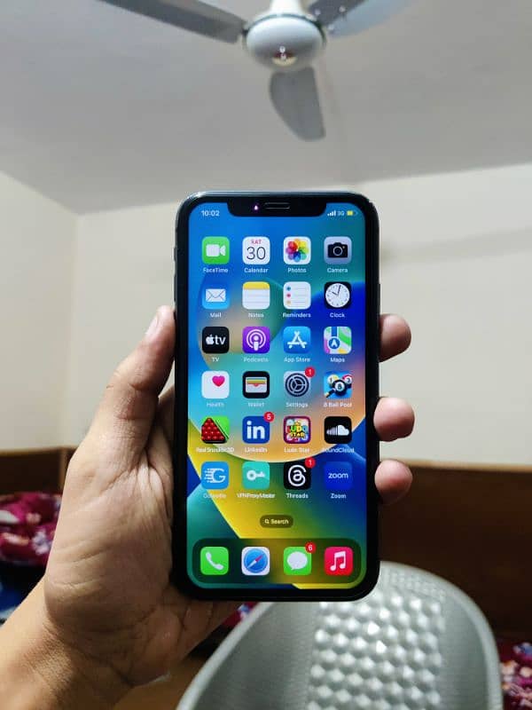 Iphone 11 64gb Dual sim PTA Approved 4