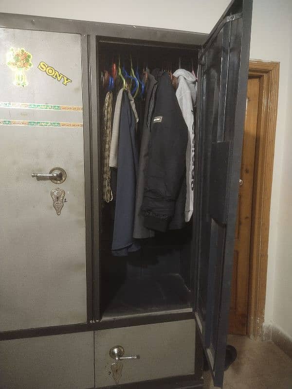 strong iron wardrobe 4