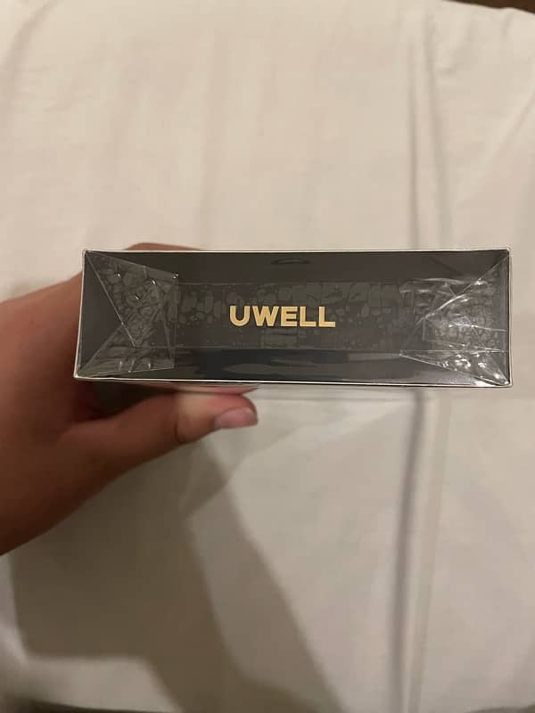 Uwell Caliburn KOKo (vision) prime 4