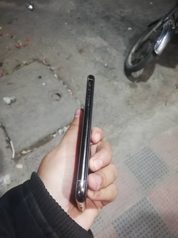 iphone xs PTA 3