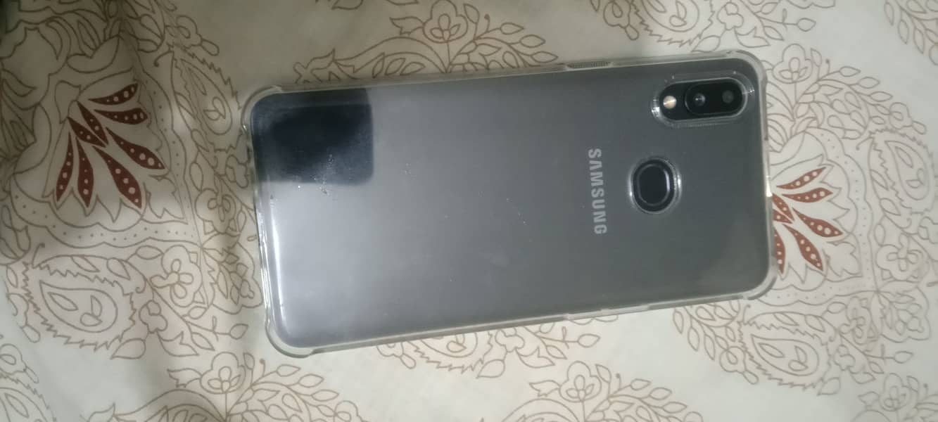 Samsung A10S 2gb ram 32gb memor 1