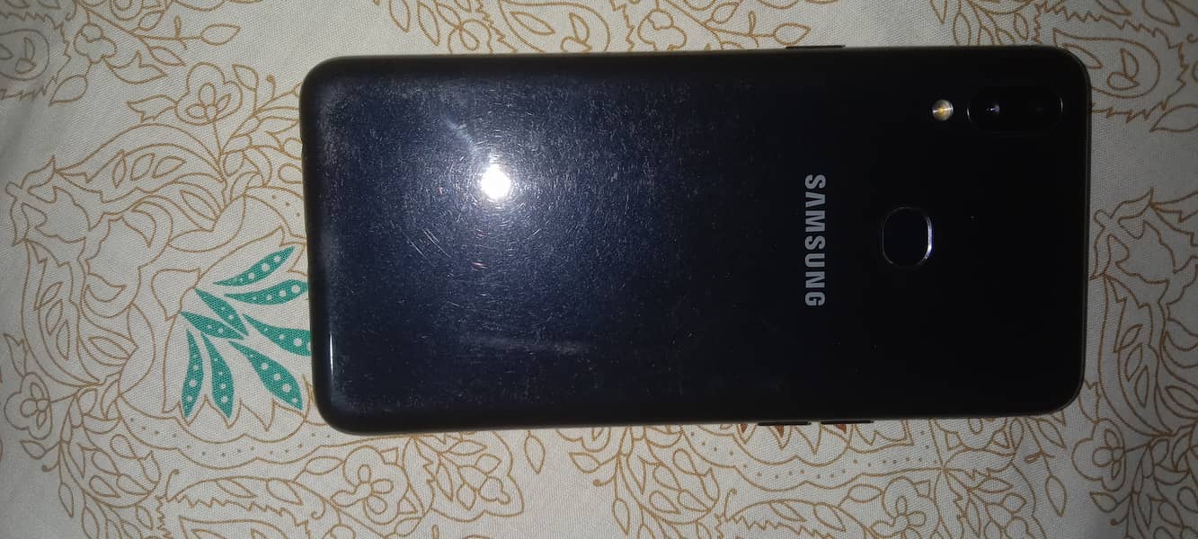 Samsung A10S 2gb ram 32gb memor 10