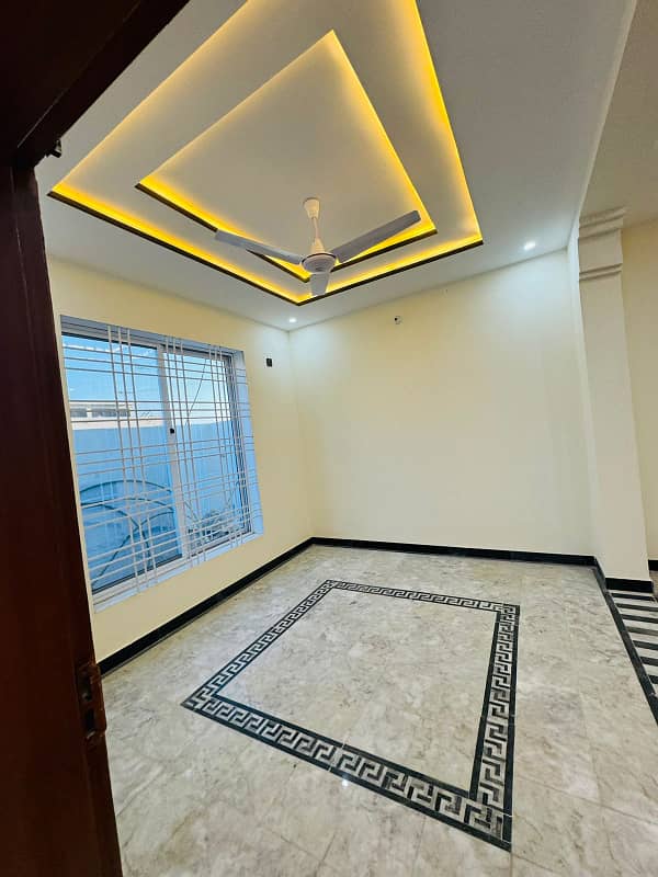 5 marla single story house for sale in new city phase 2 wahcantt 2