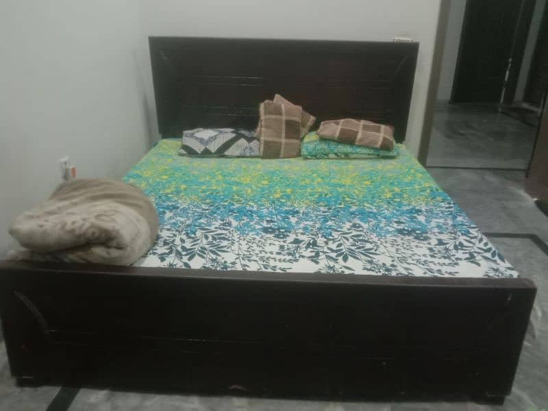 wooden bed double 0