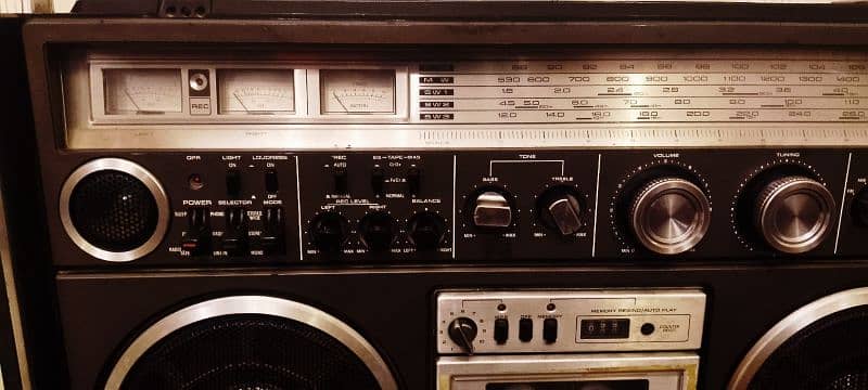 national Panasonic vintage boombox radio 1