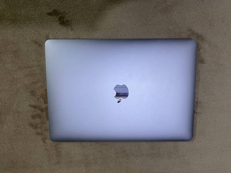 Macbook air M1 2020 8gb/256gb 13.3 inch retina display 2