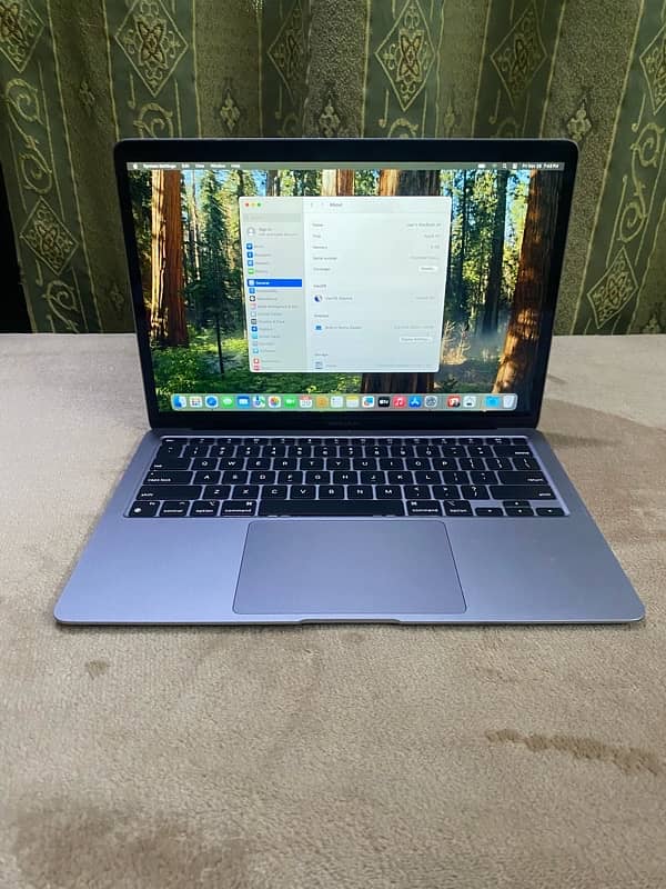 Macbook air M1 2020 8gb/256gb 13.3 inch retina display 4