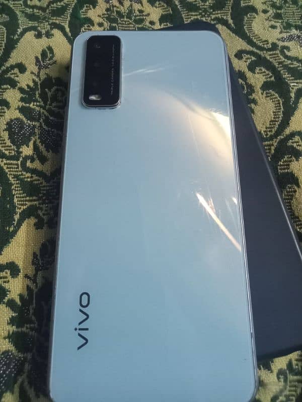 vivo y20 Ram 4 Rom 64 1