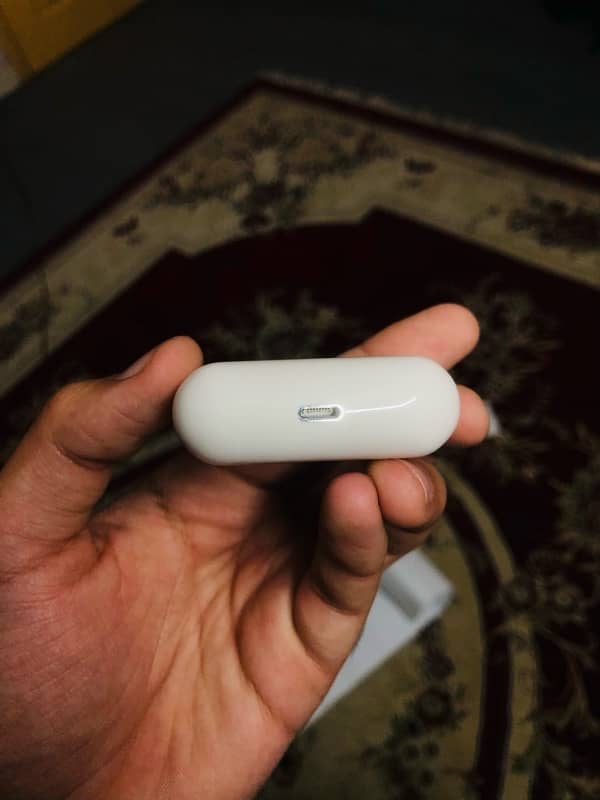 AirPods Pro 1 Generation 9