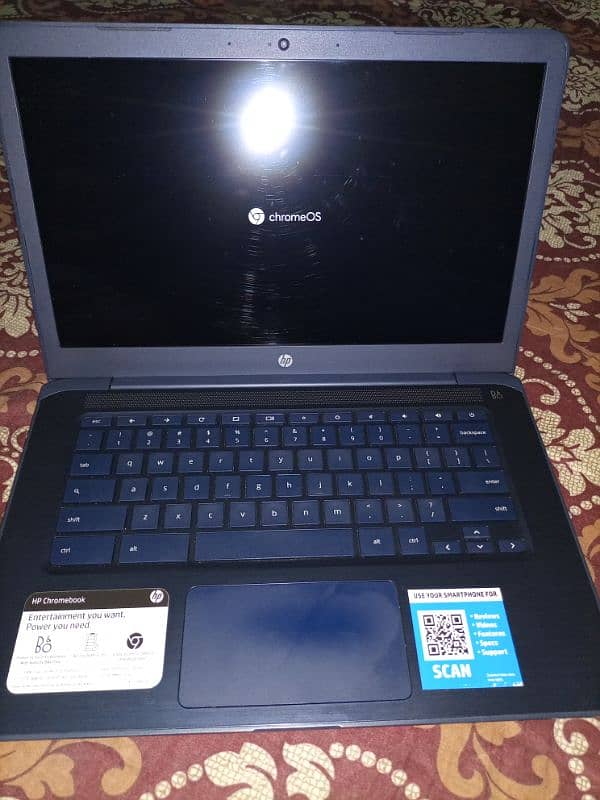 HP Chromebook with B&O sound system 4