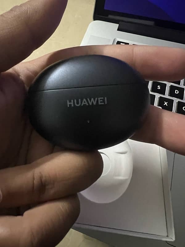 Huawei Freebuds 6i   (2months used) 5