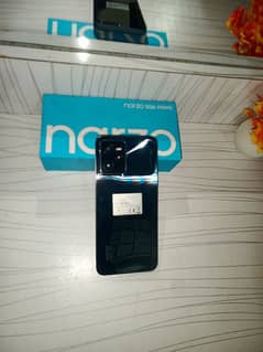 realme 4 gb 64 gb 10/10 condition