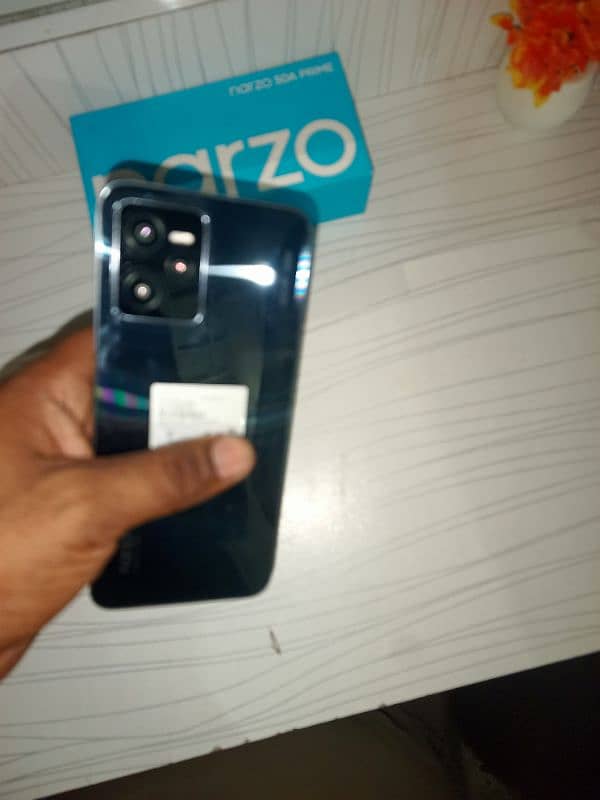 realme 4 gb 64 gb 10/10 condition 2