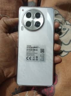 tecno camon 30