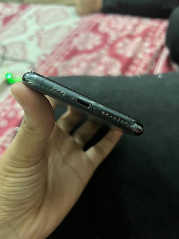 iPhone 11pro max PTA approved 2