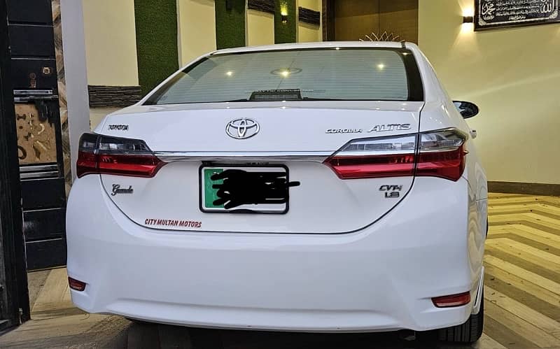 Toyota Altis Grande 2019 1