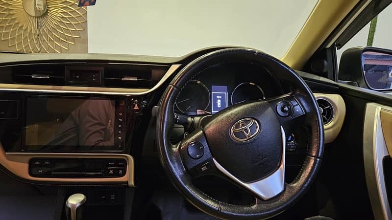 Toyota Altis Grande 2019 12