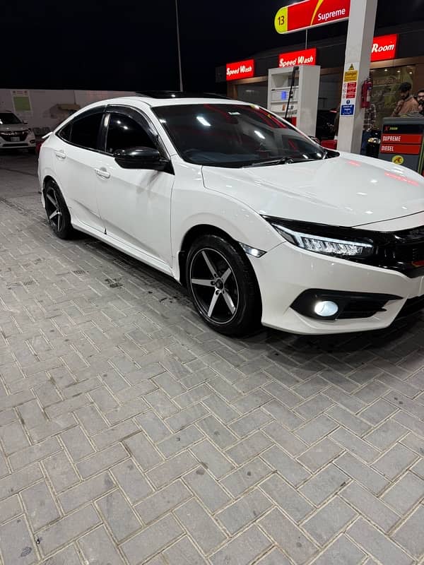 Honda Civic Oriel 2017 1