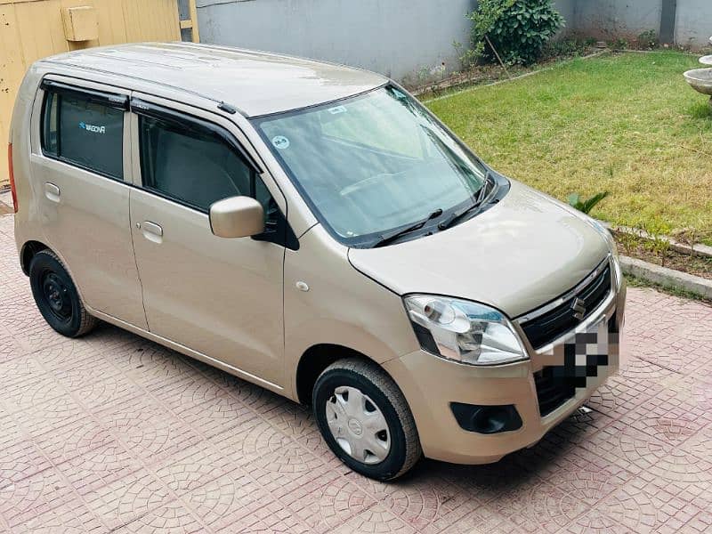 Suzuki Wagon R 2018 1