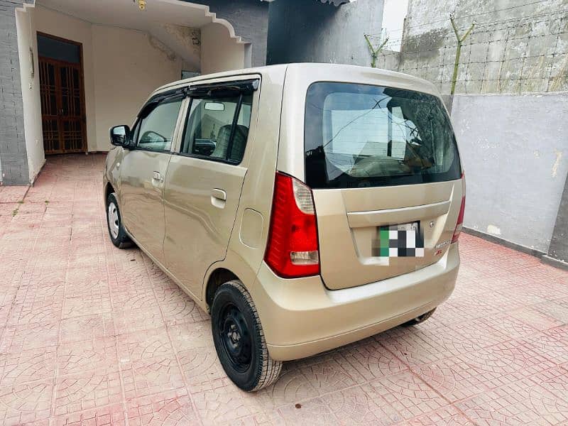 Suzuki Wagon R 2018 3