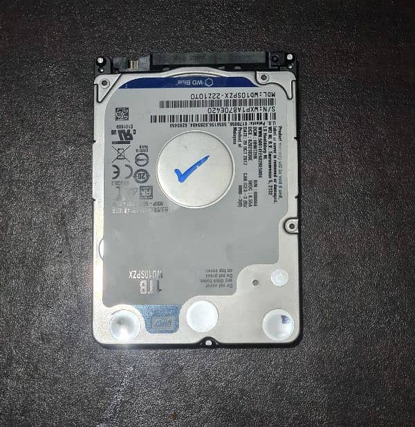 WD BLUE 1 TB HARD DISK 0