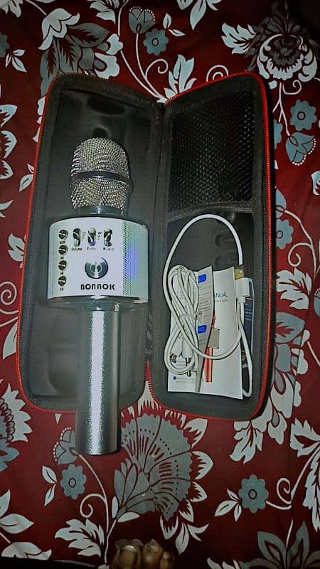 brand new mic 4