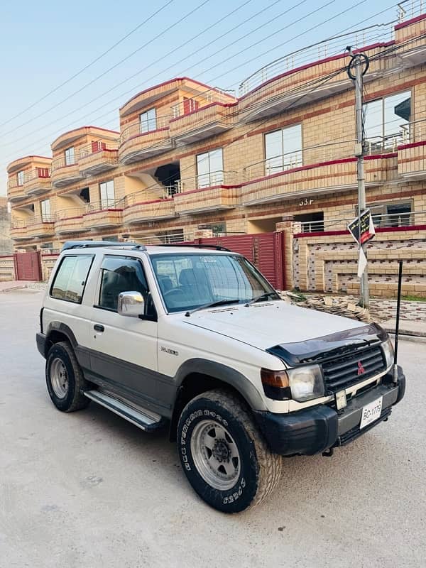 Mitsubishi pajero Intercooler 91/92 model sindh 5