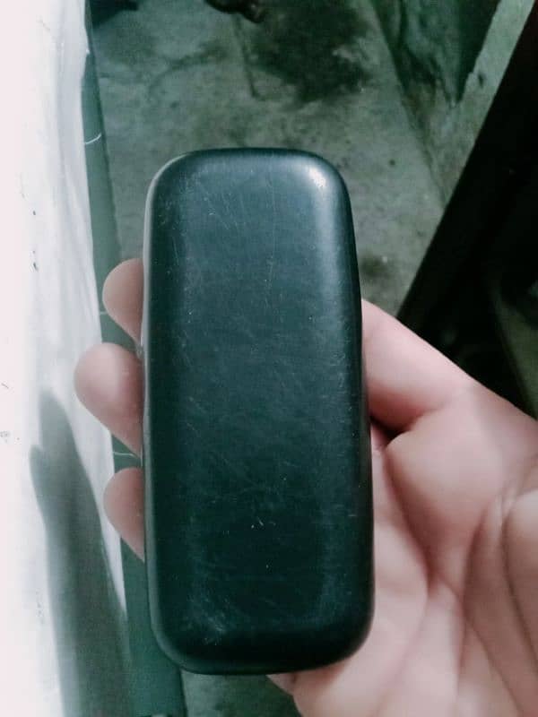 Nokia 105 (2017) Only Phone. 3