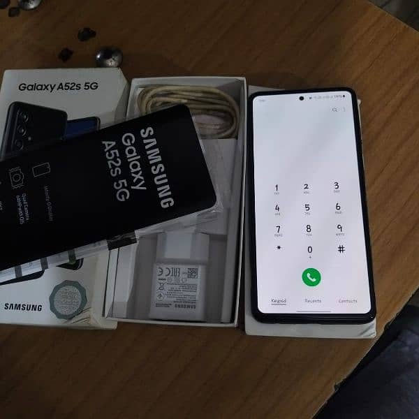 Samsung A52 s 5g 8+8/128 no any problem condition 10/ 7 6