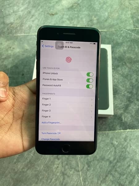 iPhone 7plus (128gb)”PTA”urgently Sale. 0-3-0-3-3-5-8-5-9-1-0 7