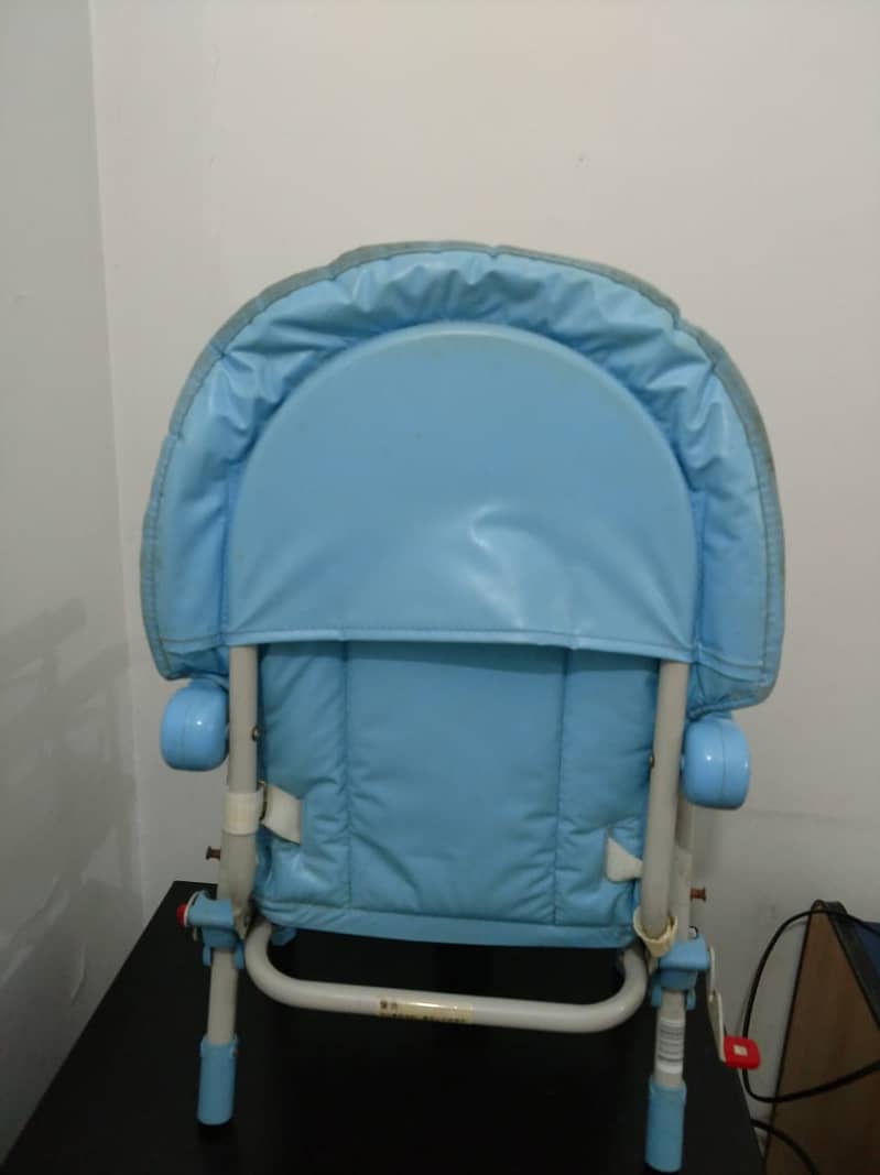 Baby High Chair / Good Condition / Ready to Use 2