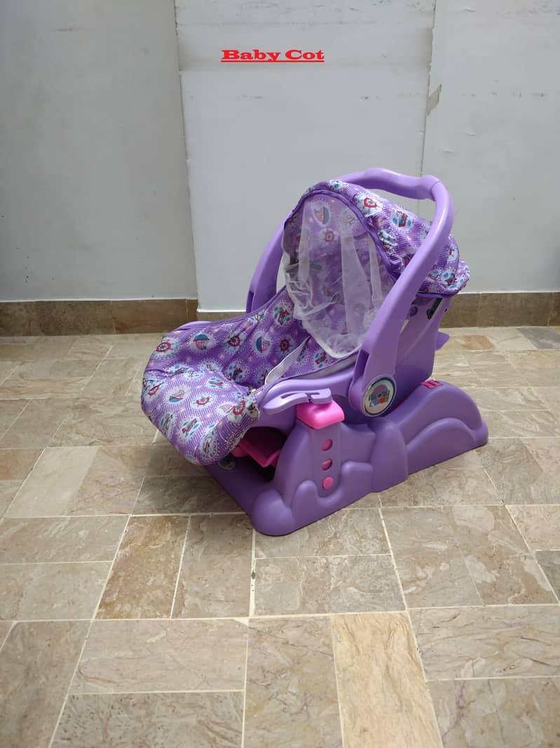 Baby High Chair / Good Condition / Ready to Use 4