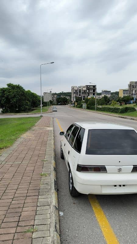 Suzuki Cultus VXR 2016 3