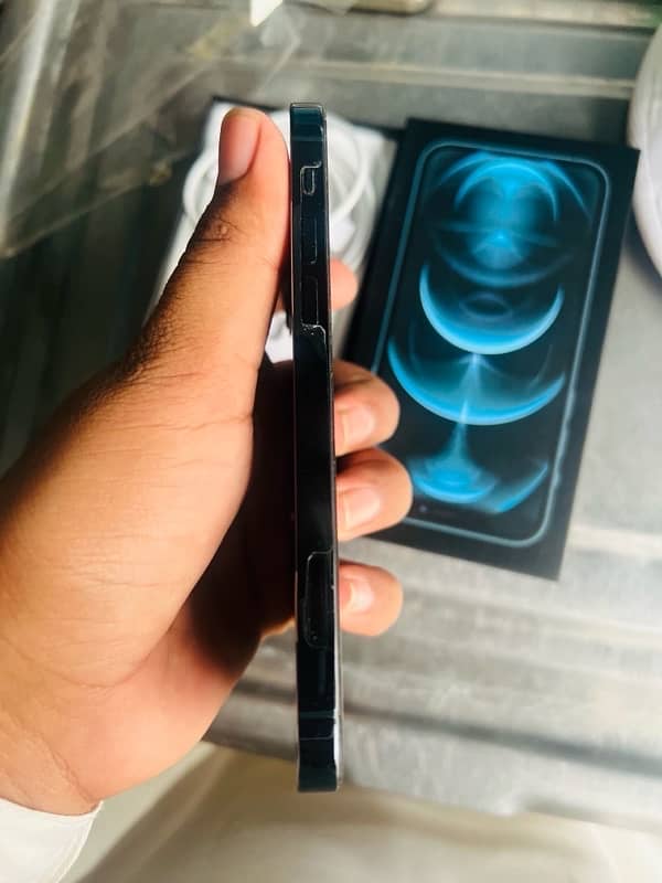 iPhone 12pro 256GB 2