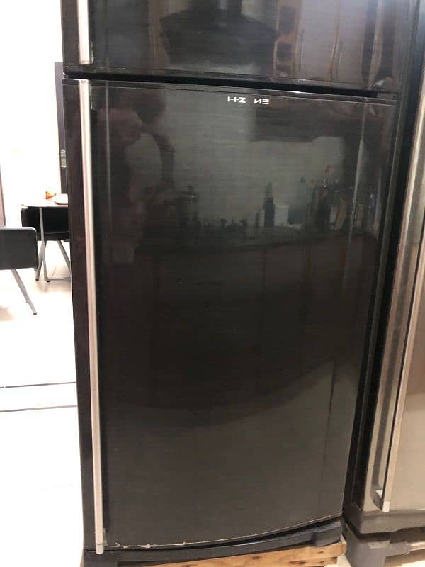 18 Cubic Feet Fridge very good condition 5