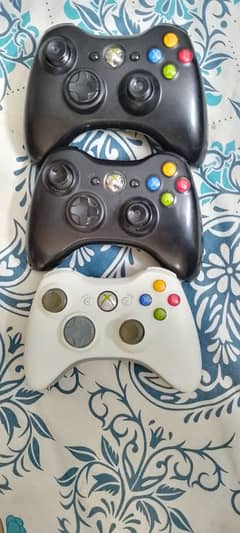 Xbox 360 original wireless controllers